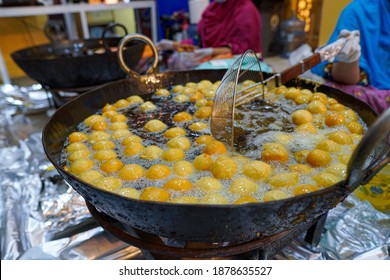 Luqaimat Traditional Arabic Gulf Sweet Dumplings Stock Photo 1878635527 ...