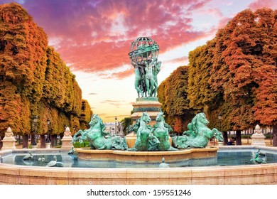 Luxembourg Garden in Paris,Fontaine de Observatoir.Paris.