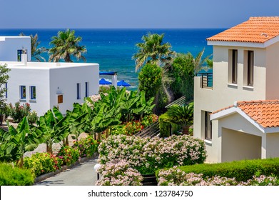 Luxurious Holiday Beach Villas For Rent On Cyprus