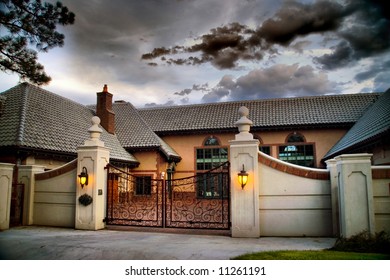 A Luxurious Mansion Home In Denver, Colorado,  Portrays The Affluent Lifestyle