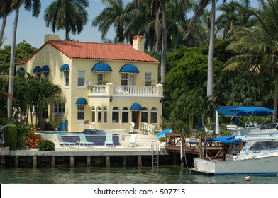 Luxurious mansion in Miami Beach, Florida