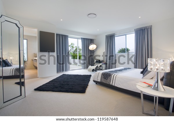 Luxurious Master Bedroom Mansion Royalty Free Stock Image