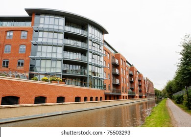 Luxury apartments on the canal Jericho. Oxford, England