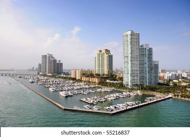 Luxury apartments in port of Miami
