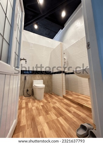Luxury bathroom, modern, whitewall, white door, wood, floor