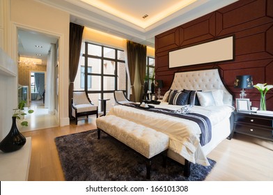 Luxury Comfortable Bedroom With Nice Decoration