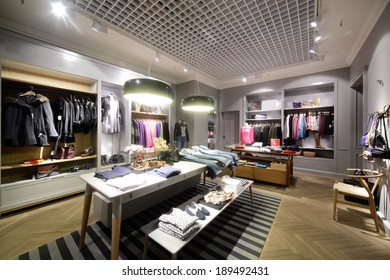 Luxury And Fashionable Brand New Interior Of Cloth Store