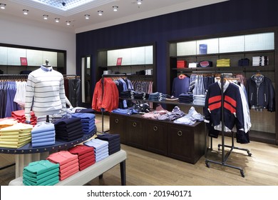Luxury And Fashionable Brand New Interior Of Cloth Store