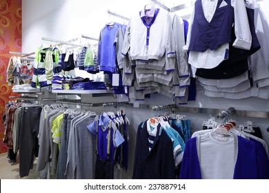 36,814 Children clothes store Images, Stock Photos & Vectors | Shutterstock