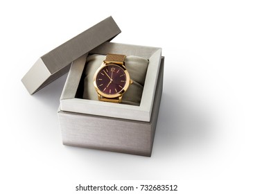 Luxury Golden Watch In A Gift Box.