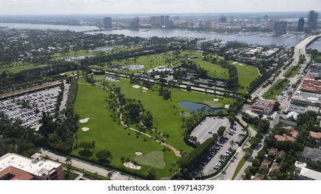 Luxury Golf Courses Of The Breakers Hotel In Palm Beach FL. Beautiful Sunny Day.