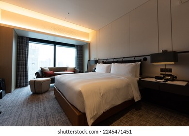 luxury hotel room in tokyo japan