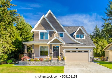 Imagenes Fotos De Stock Y Vectores Sobre Two Story House