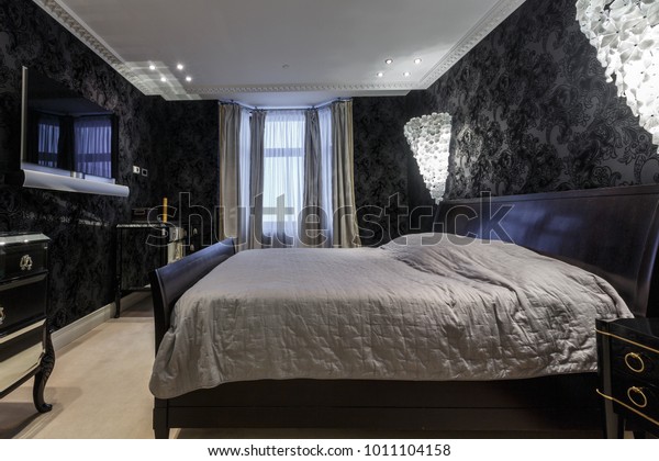 Luxury Master Bedroom Dark Colours Black Stockfoto Jetzt