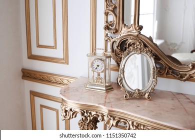 Gold Mirror Images Stock Photos Vectors Shutterstock