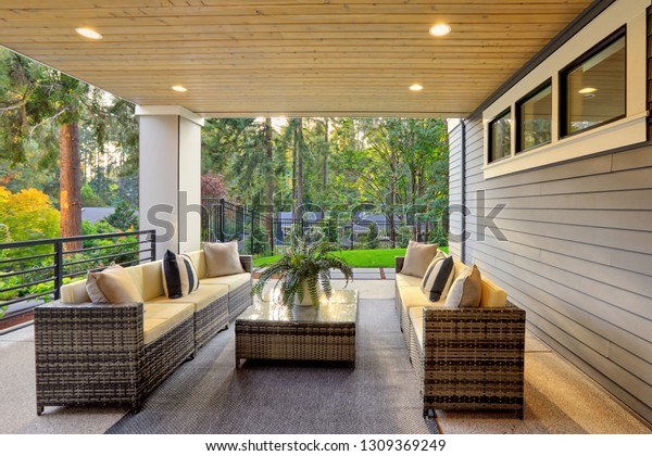 Luxury Modern House Exterior Covered Patio Buildings Landmarks