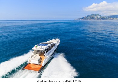 Luxury Motor Boat, Rio Yachts Italian Shipyard