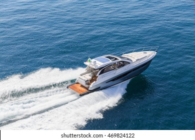 Luxury Motor Boat, Rio Yachts Italian Shipyard