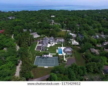 Luxury real estate along Chicago’s North Shore. Highland Park. Aerial photography