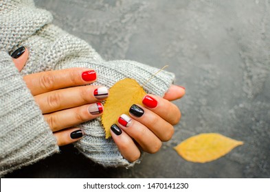Luxury nails short cozy