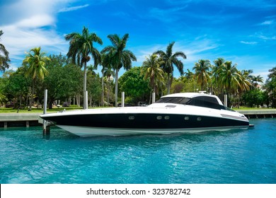 Luxury speed yacht near tropical island in Miami, Florida