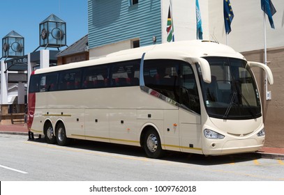 Luxury Tour Bus With Large Wing Mirrors