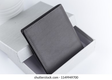 Luxury Wallet For Men With Packaging Box