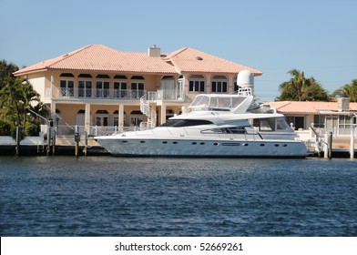 Luxury Waterfront Home For Sale In Florida