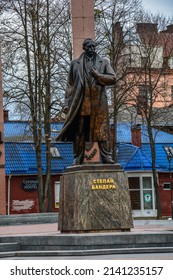 Lviv, Lviv Region Ukraine - February 24, 2022: Monument To Stepan Bandera, National Hero Of Ukraine, Fighter For Independence.