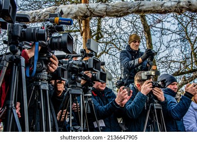 Lviv. Ukraine. September, 2021.large Number Of Press And Media Reporter In Broadcasting Event .Journalists Are Interviewing. Press Conference Of Reporters. Crowd Of People With Video Cameras.