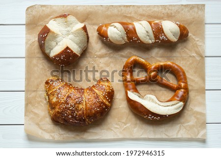 lye pastry, pretzel, roll, bar, croissant, top view