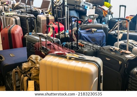 Lying luggage at an airport as an effect of the staff shortage of the ground personnel