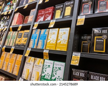 Lynnwood, WA USA - Circa April 2022: Angled View Of A Selection Of Boxed Wines Inside A Safeway Grocery Store Liquor Aisle