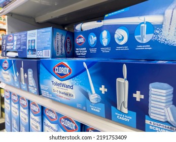 Lynnwood, WA USA - Circa August 2022: Selective Focus On Clorox Toilet Cleaning Products For Sale Inside A Target Retail Store.