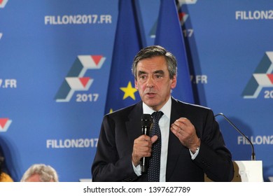 Lyon, FRANCE - 10/06/2016 : François Fillon Is Campaigning For The Right-wing Primary For The Presidential Election. He Holds A Meeting In Lyon Whith Several Supporters, Including Laurent Wauquiez.