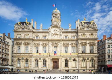 Ville De Lyon Images Stock Photos Vectors Shutterstock