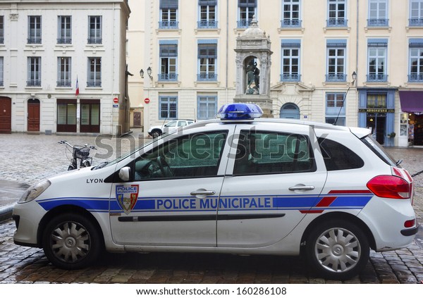 LYON,\
FRANCE - OCTOBER 10: Municipal police car in Lyon on October 10,\
2013. The Municipal Police are the local police of towns and cities\
in France under the direct authority of the\
Mayor