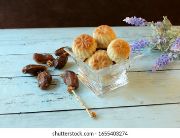 Ma'amoul, is an ancient Arab cookies made from semolina and filled with dates fruit paste