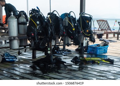 Mabul Island (Malaysia) 09/11/2019 (Scuba Junkie) Stage Diving Equipment