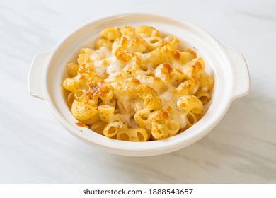 Mac And Cheese, Macaroni Pasta In Cheesy Sauce - American Style