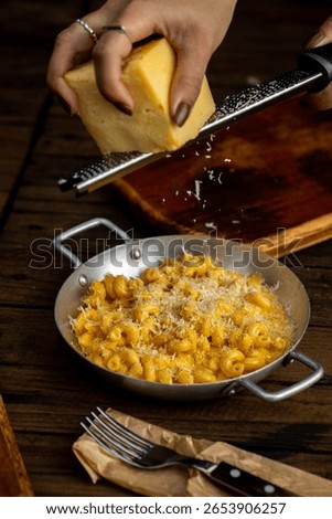 Mac n Cheese, Macarrão com Queijo, bacon 