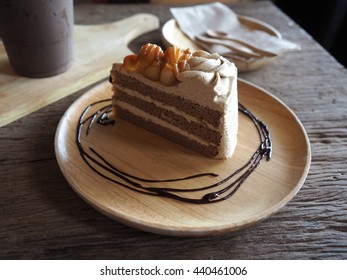 Macadamia Mocha Cake