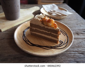 Macadamia Mocha Cake