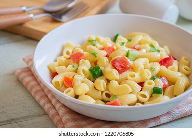 7,318 Elbow pasta Images, Stock Photos & Vectors | Shutterstock