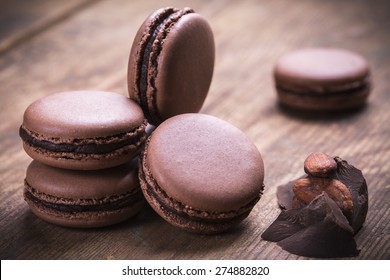 Macaroon With Chocolate Ganache