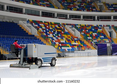 The Machine For Resurfacing Ice In Stadium