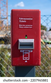Machine for validating Deutsche Bahn tickets.