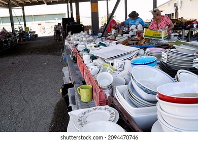 Mackay, Queensland, Australia - 03 Dec 2021; Discarded Crockery And Glasses Being Recycled At A Local Dump Shop Run By A Not For Profit Charity.