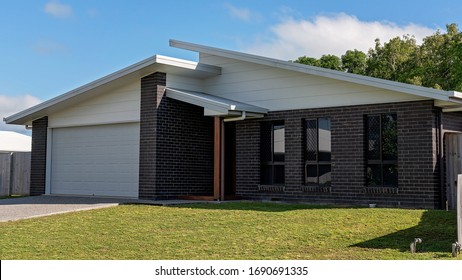 Mackay, Queensland, Australia - April 2020: A Suburban Home In A Residential Subdivision Where People Are Advised To Stay Indoors Isolated Against The Corona Virus