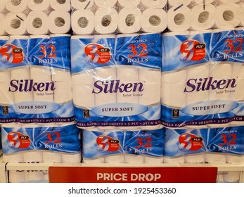 Mackay, Queensland, Australia - February 2021: Rolls Of Toilet Paper For Sale In Store With Price Drop